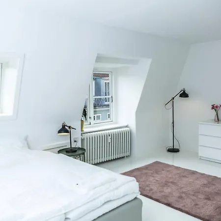 205sqm 2 Plan With 60sqm Private Rooftop Terrace